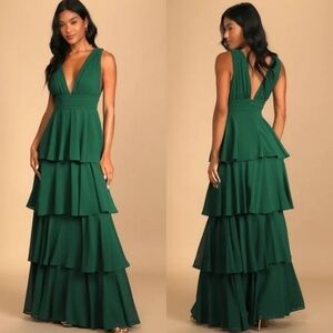 Lulus Amazing Evening Hunter Green Tiered Maxi Dress Size M Wedding Party Formal